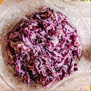 Surówka na ciepło z modrej kapusty (150 g)