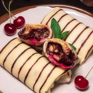 Naleśnik  z Czekolada i Wiśnią 2szt