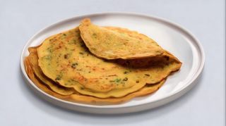 Wytrawny naleśnik z mąki z ciecierzycy (Cheela)