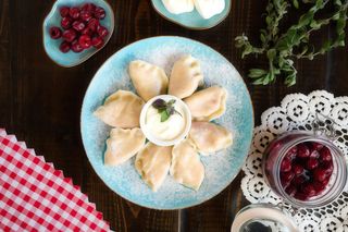Pierogi z wiśnią i nutą mascarpone