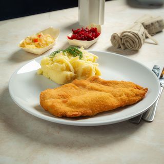 Pierś z kurczaka panierowana