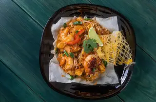 Phad Sea Ew Seafood 300g