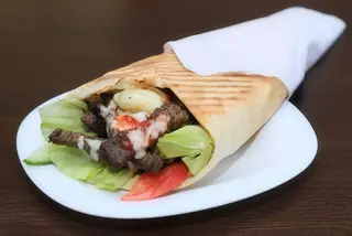 Libański specjał kebab