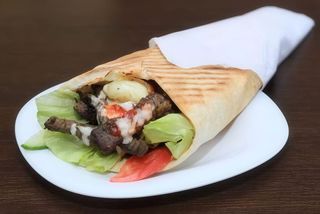 Libański specjał kebab