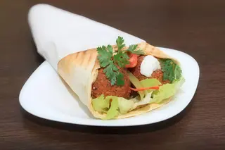 Kanapka Falafel z hummusem mała