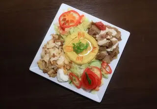 Hummus z mięsem