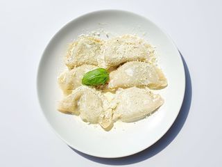 Pierogi ze szpinakiem i serem 6 szt.