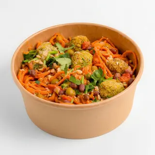 Carrot spaghetti with african stew and plantfull veggie-balls