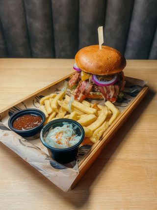 Beefy Bobby Burger Zestaw