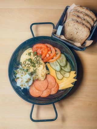 Śniadanie kontynentalne