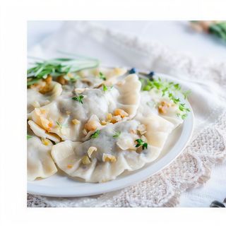 Pierogi z kapustą i grzybami 7szt