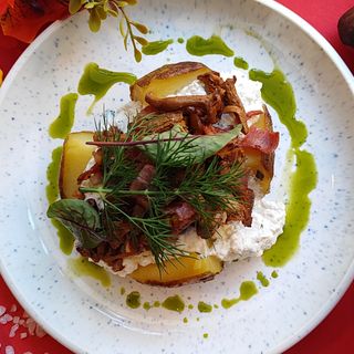 Pyra z gzikiem i kurkami (290g)