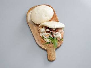 BUŁECZKI BAO Z KURCZAKIEM 2 SZT.