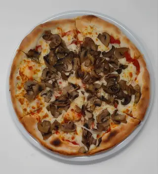 Pizza Funghi