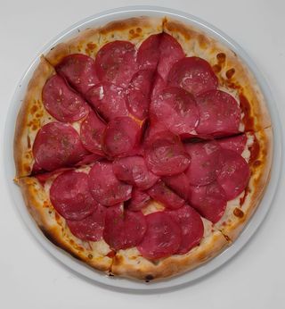 Pizza Salame