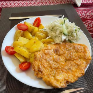 Filet z kurczaka panierowany