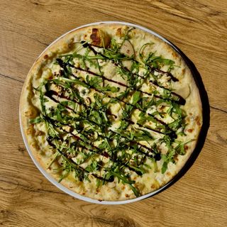 Pizza Bianca - Con Pera 42cm