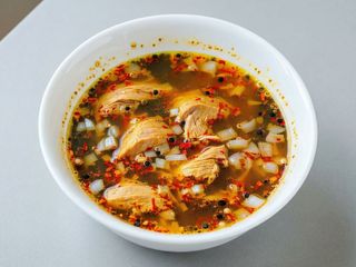 Pikantny kozhi rasam