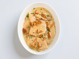 Schab pieczony w sosie kurkowym 