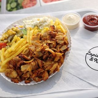 Kebab na talerzu 