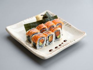 Salmon Grill Hosomaki 6szt