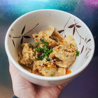 wonton wieprzowina i krewetka