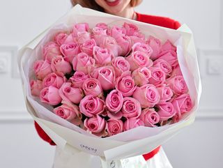 Bukiet z jasnoróżowych róż