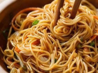 Makaron smażony sojowy