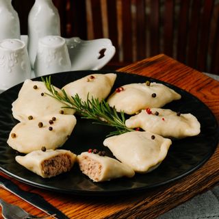 Pierogi z mięsem wieprzowym