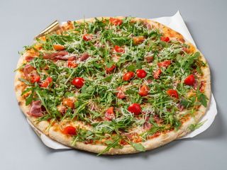 Kawaler z Parmy Pizza 35 cm