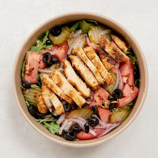 Sałatka z kurczakiem