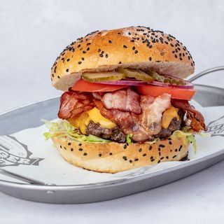 Burger Fat z kurczakiem