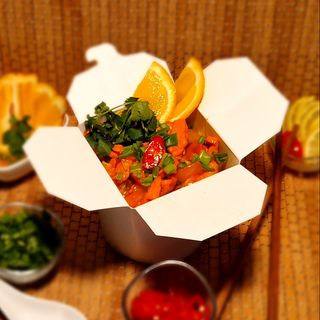 BOX Kurczak słodko-kwaśny z ryżem