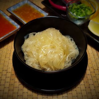 Makaron sojowy moczony