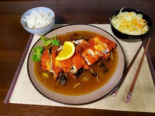 Kurczak firmowy sos A-DONG