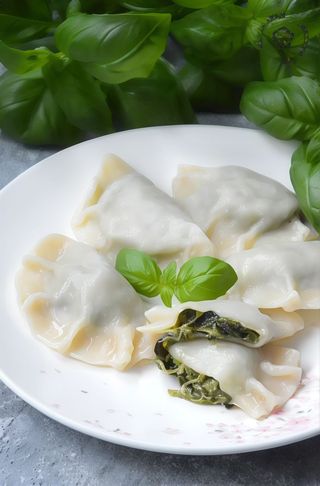Pierogi ze szpinakiem 6szt