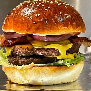 Double Classic Burger