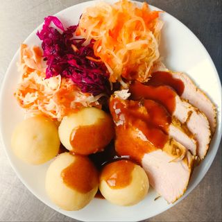 Pierś indyka w sosie