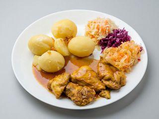 Polędwiczki drobiowe w sosie