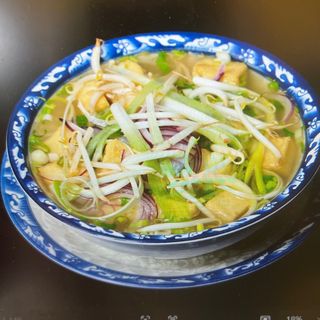 Zupa Mien z tofu (duża)