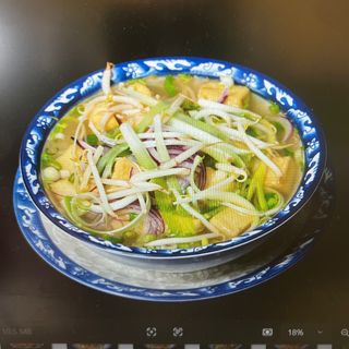 Zupa Pho z krewetkami (duża porcja)