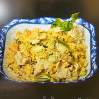 Ryż smażony z golonką