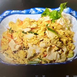 Ryż smażony z krewetkami