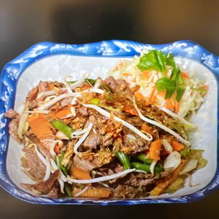 Makaron sojowy z wieprzowiną