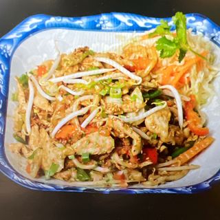 Makaron Udon z wołowiną