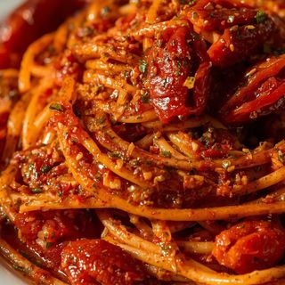 Pesto z suszonymi pomidorami