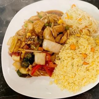 Kurczak zwarzywami i grzybami Mun