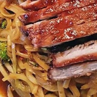 Makaron chiński z kaczką