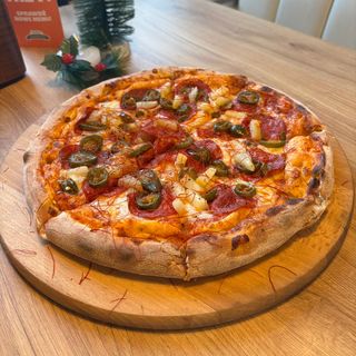 Pizza Pikantny Ananas 32 cm