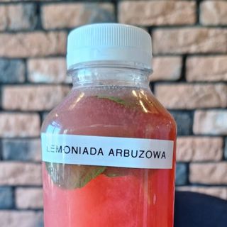 Lemoniada mango-marakuja